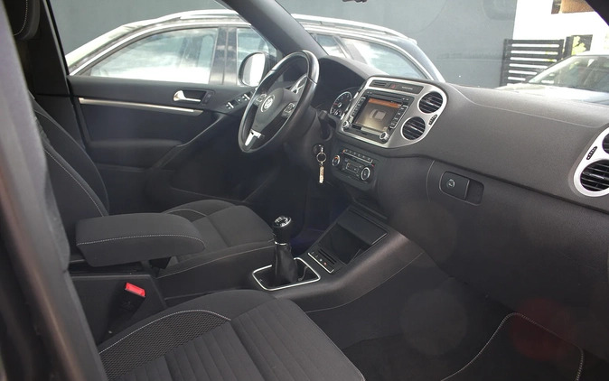 Volkswagen Tiguan cena 58700 przebieg: 125586, rok produkcji 2014 z Gniezno małe 466
